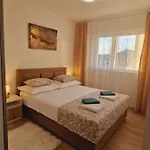 Duje Toni Lägenhet Makarska