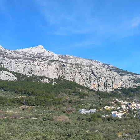 Duje Toni Lägenhet Makarska