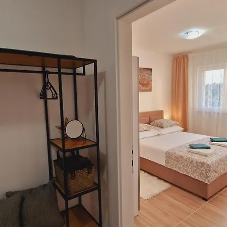 Duje Toni Apartament Makarska