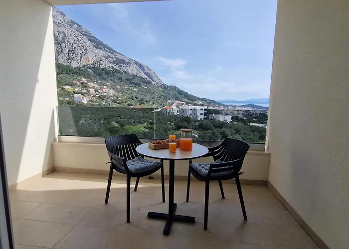 Apartment Duje Toni Makarska
