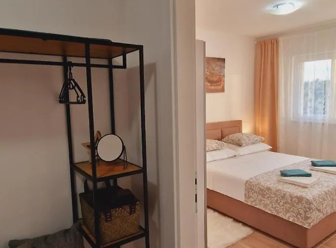 Duje Toni Apartment Makarska