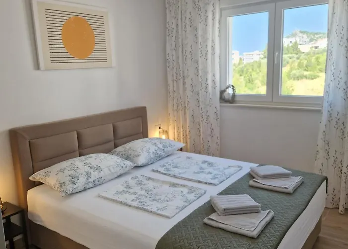 Apartment Duje Toni Makarska